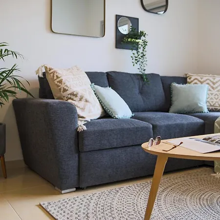 דירה Phaedrus Living: Centre Luxury Flat Esperidon 201